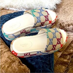 Gucci Women's Multicolor Slide platform
